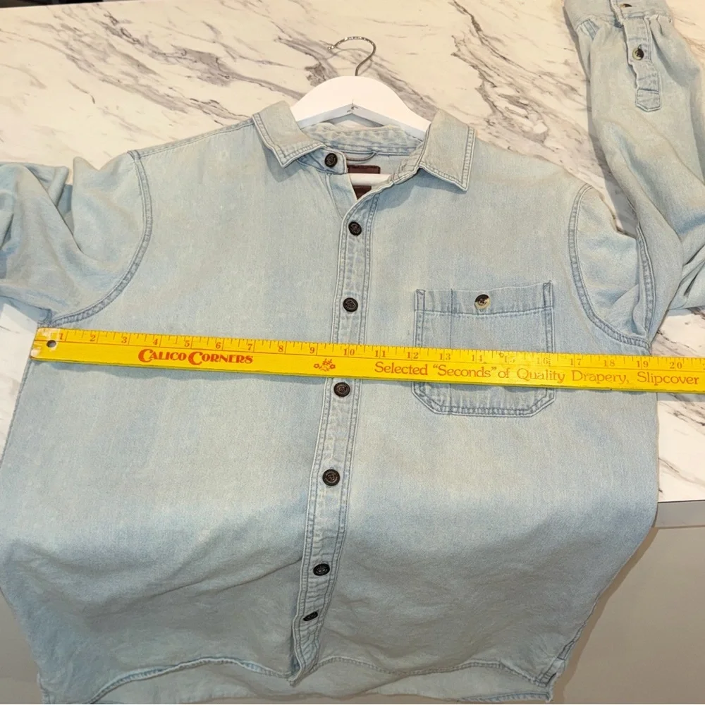 MODERN AMUSEMENT Denim Chambray Button Down Shirt Size M - Picture 7 of 8